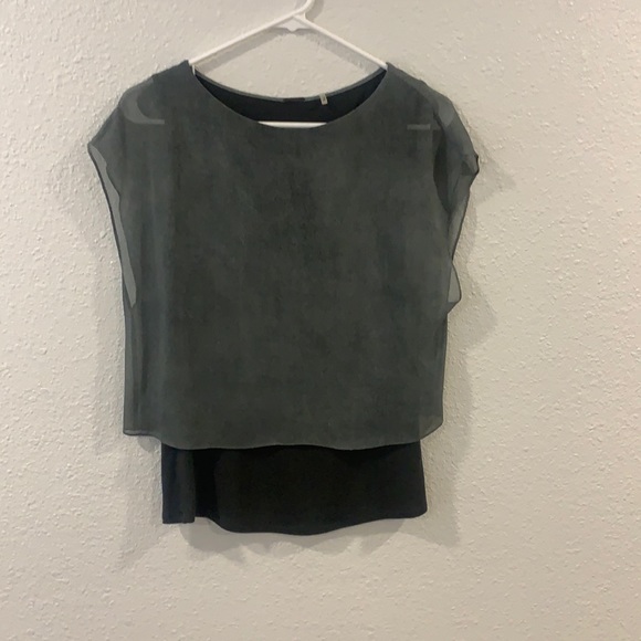 Elie Tahari Tops - Eli’s Tahari Green Blouse Size Xs